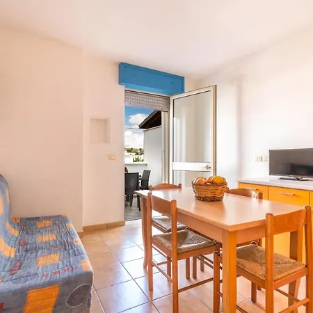 Aparthotel Magic Sea 3*