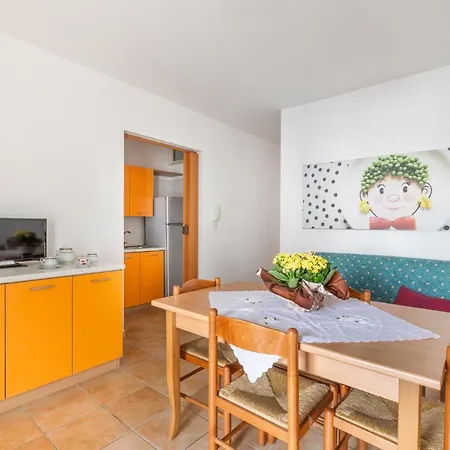 Magic Sea מלון דירות